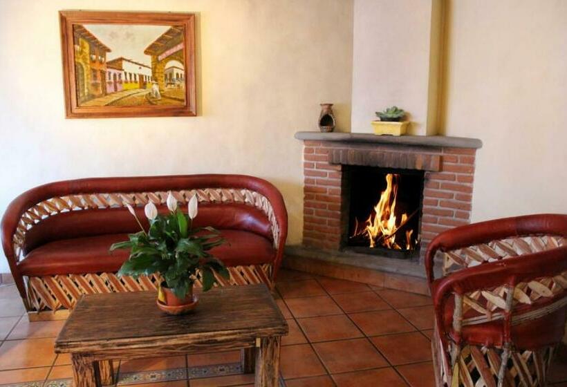 호스텔 Meson Luna Sacra