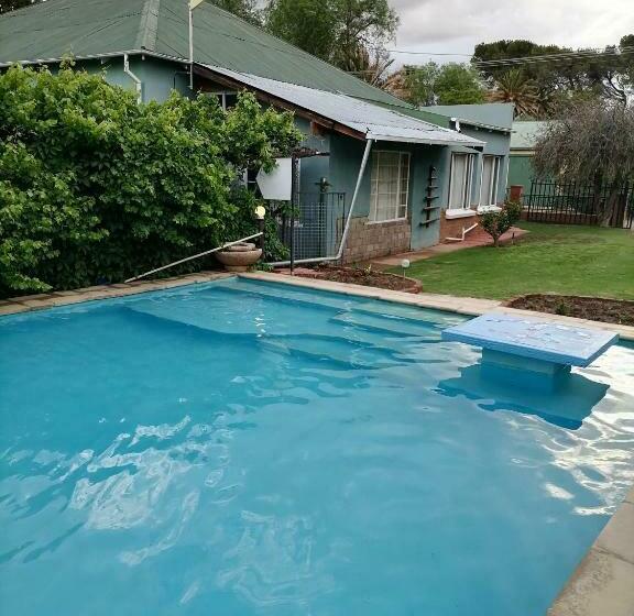 مبيت وإفطار Anker Guesthouse