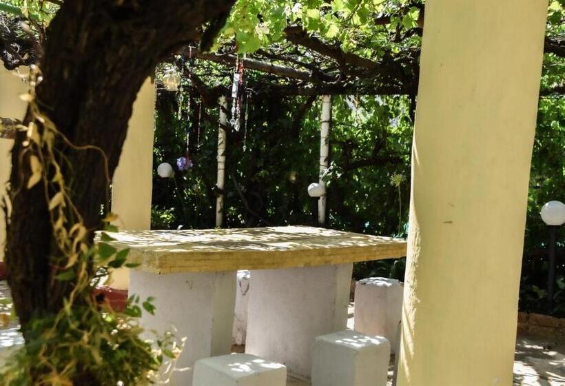 مبيت وإفطار Anker Guesthouse