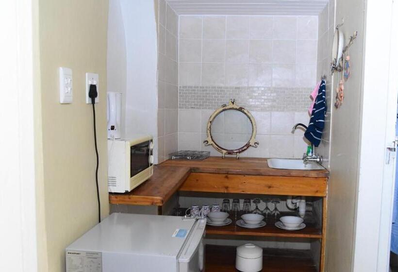 مبيت وإفطار Anker Guesthouse