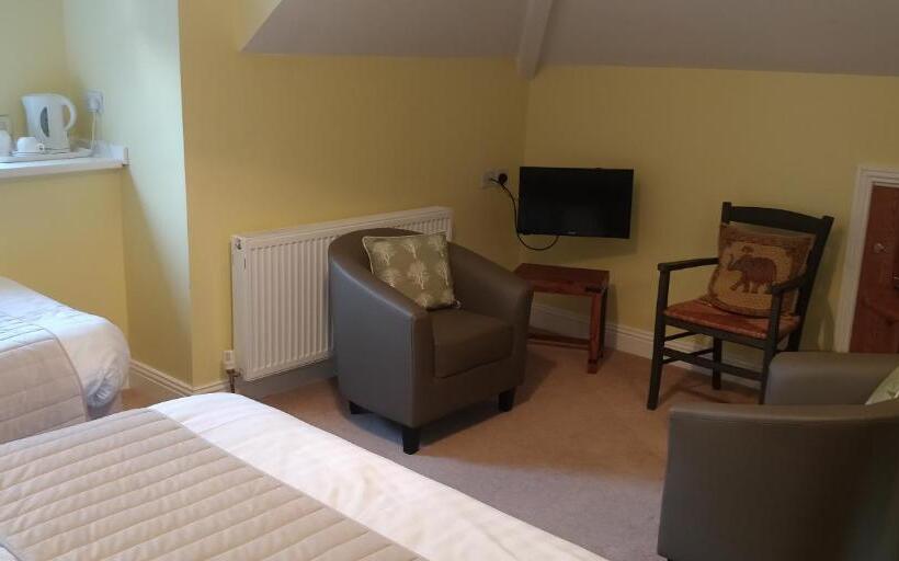 민박 Avonmore House   Room Only Accommodation