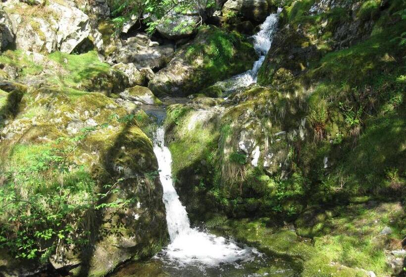 민박 Barn Gill House