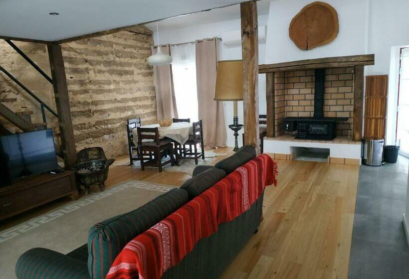 مبيت وإفطار Casa Da Tia Guida