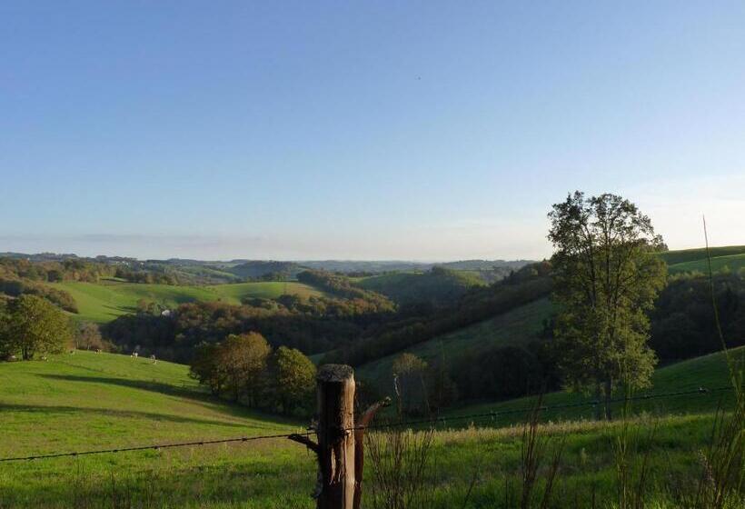 مبيت وإفطار Chambres D Hôtes   Domaine De La Grangeotte