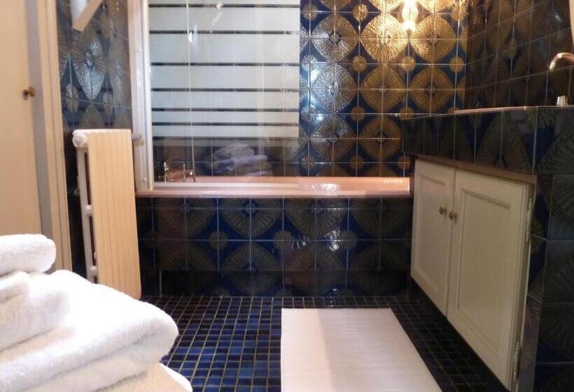 مبيت وإفطار Chambres D Hôtes Le Saleix