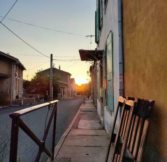 Bed and Breakfast Domaine Les Cascades