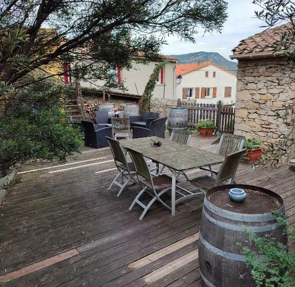 Bed and Breakfast Domaine Les Cascades