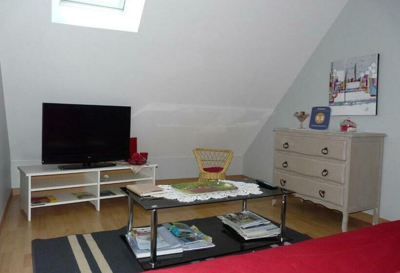 ベッドアンドブレックファースト Mamoucafecouette