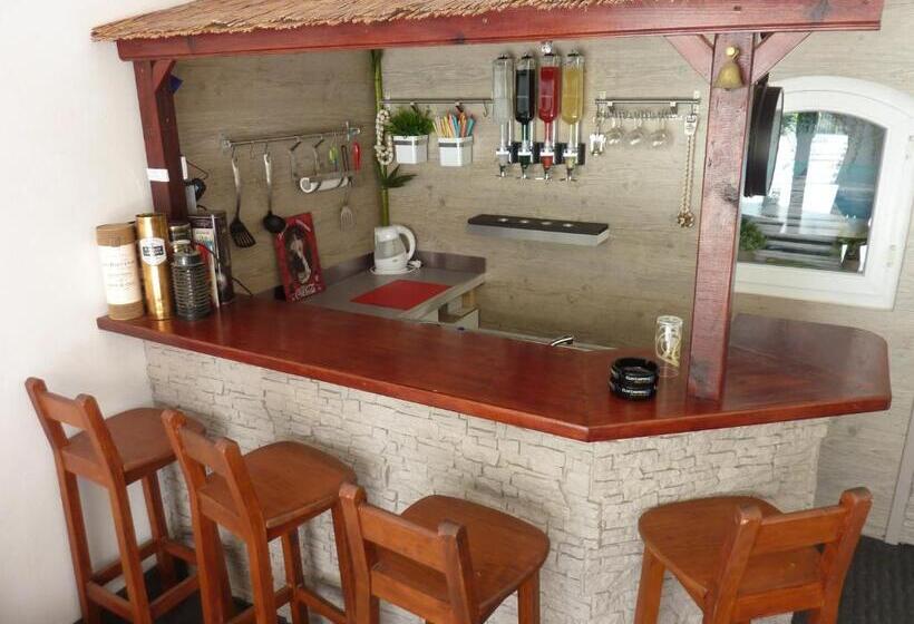 Chez Isabelle Et Guy B&b