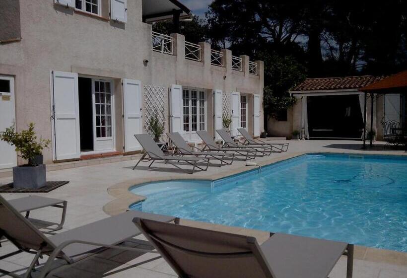 Chez Isabelle Et Guy B&b