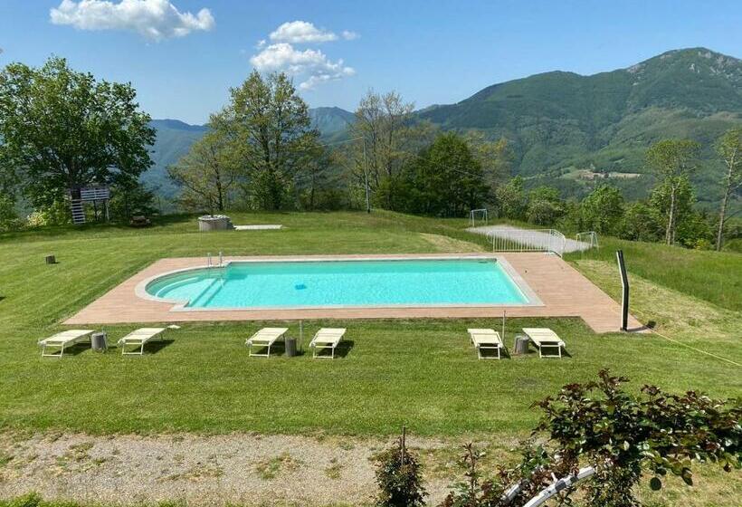 Отель Agriturismo Il Serrino