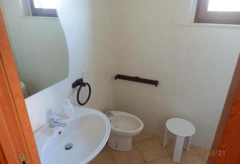 فندق Agriturismo Oasi Del Pianettino