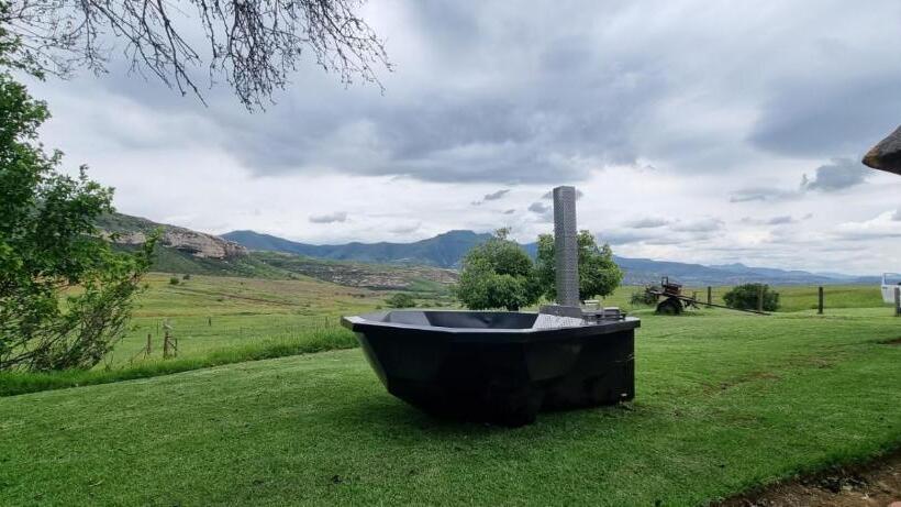 בית מלון כפרי Fairview Estates