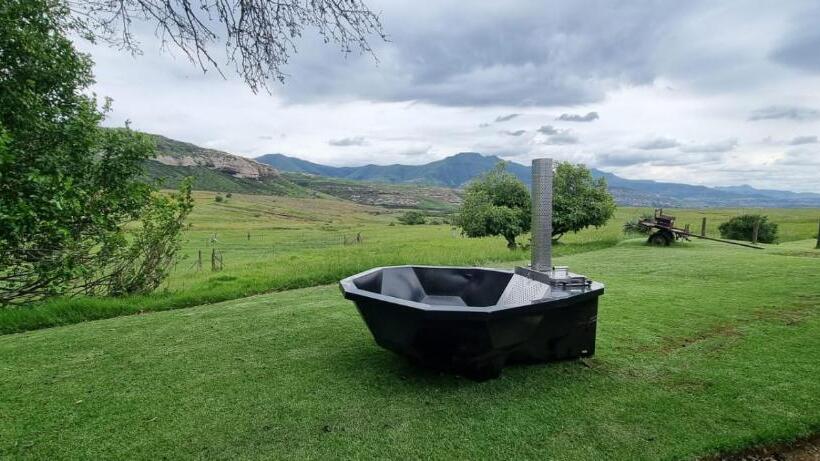 בית מלון כפרי Fairview Estates