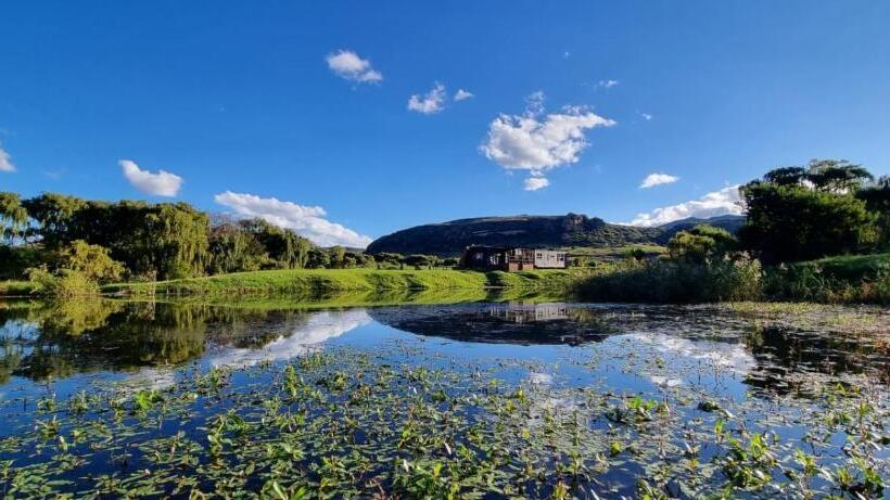 בית מלון כפרי Fairview Estates