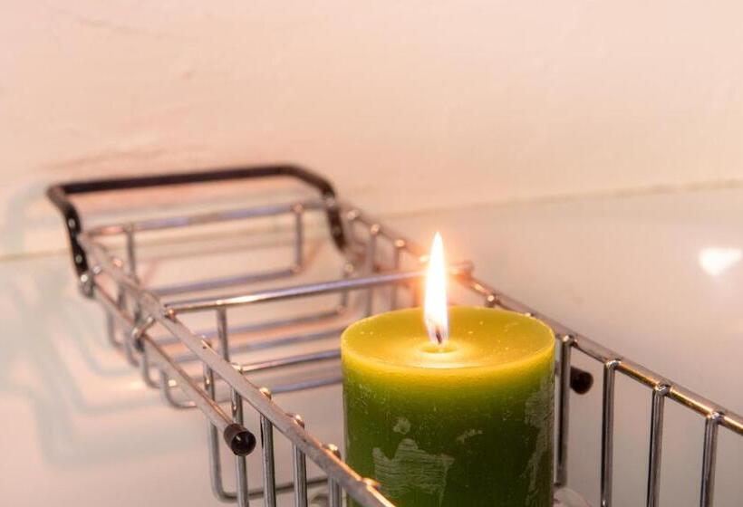 בית מלון כפרי Fairview Estates