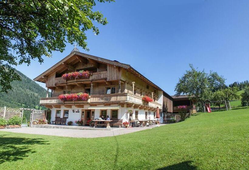 Отель Ferienhof Haindlbauer