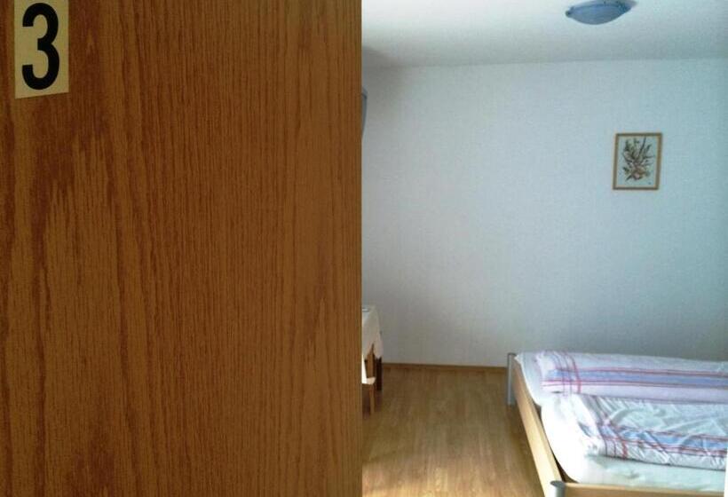 هتل Tourist Farm šalamun