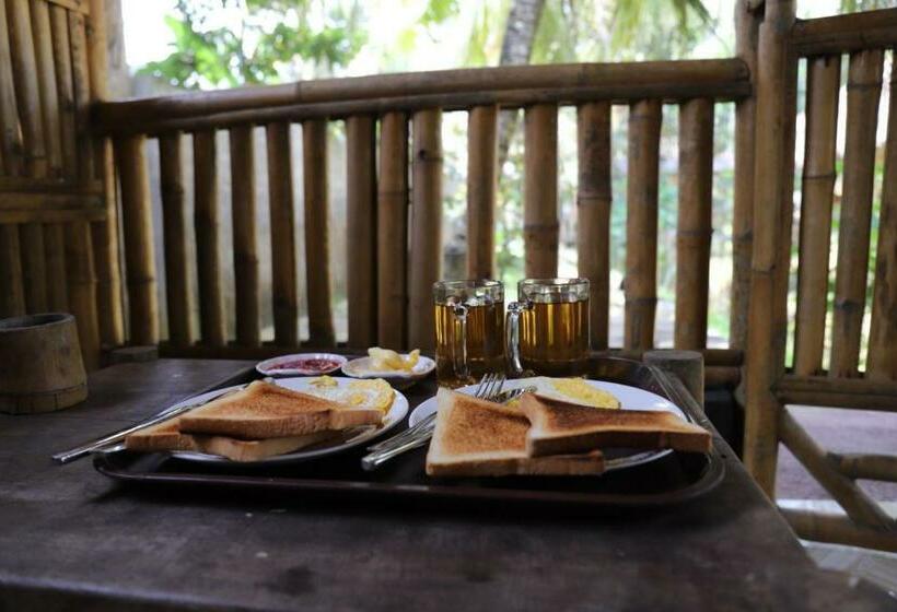 ペンション Bale Ku