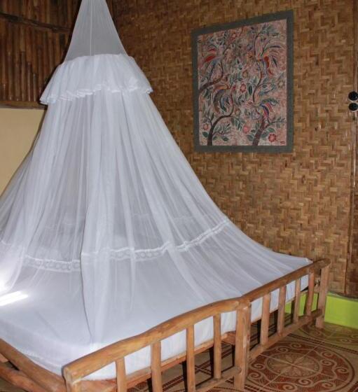 ペンション Bale Ku