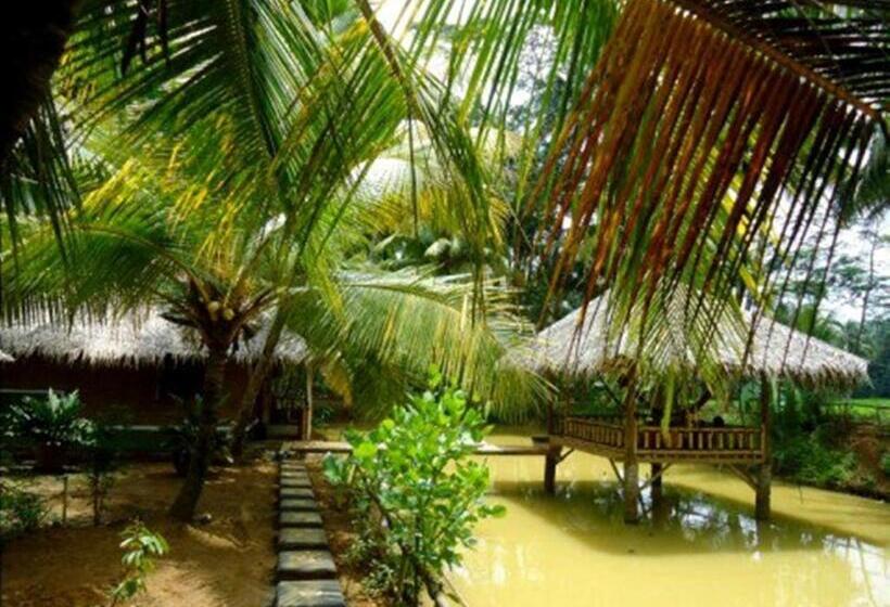 ペンション Bale Ku