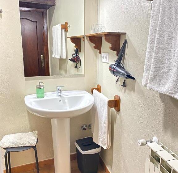 פנסיון Casa Sara