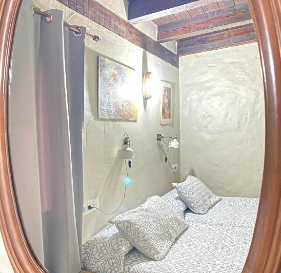 פנסיון Casa Sara