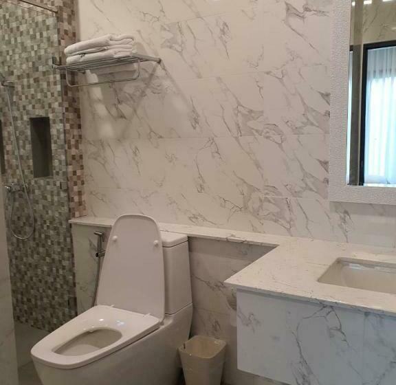 פנסיון Chaisuk Bungalow