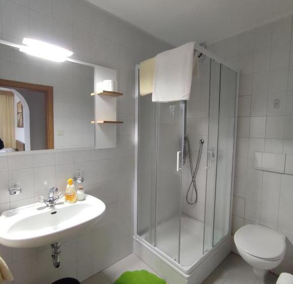 ペンション Garni Hattlerhof B&b