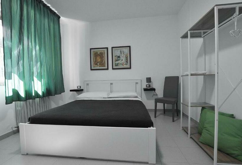 פנסיון Giorgia Tassi Affittacamere