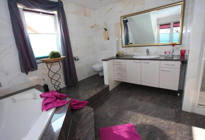 Пансион Gästehaus Becker