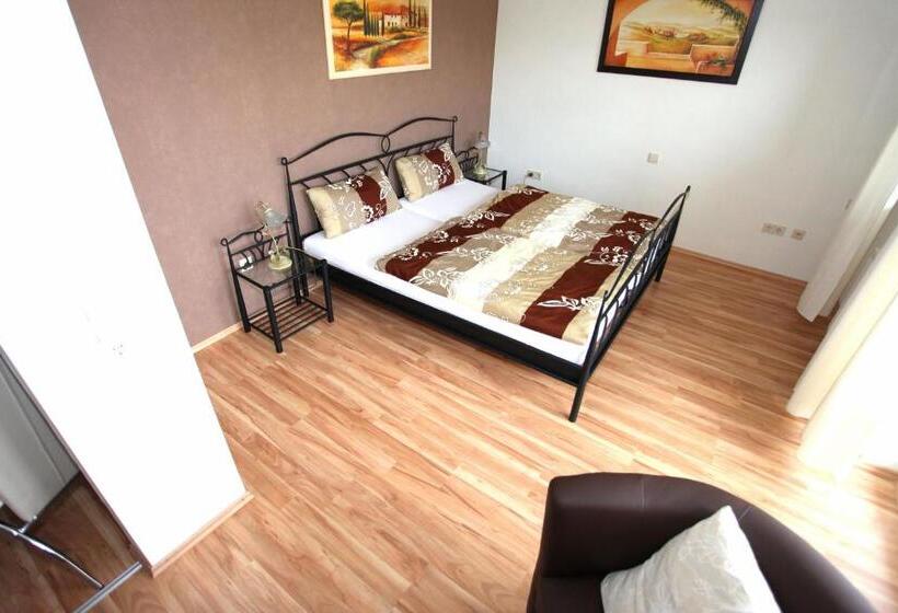 Пансион Gästehaus Becker