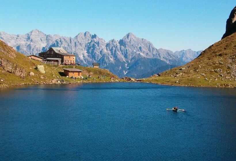 پانسیون Haus Erna