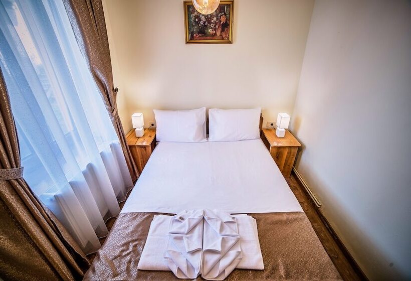 ペンション La Maisonnette