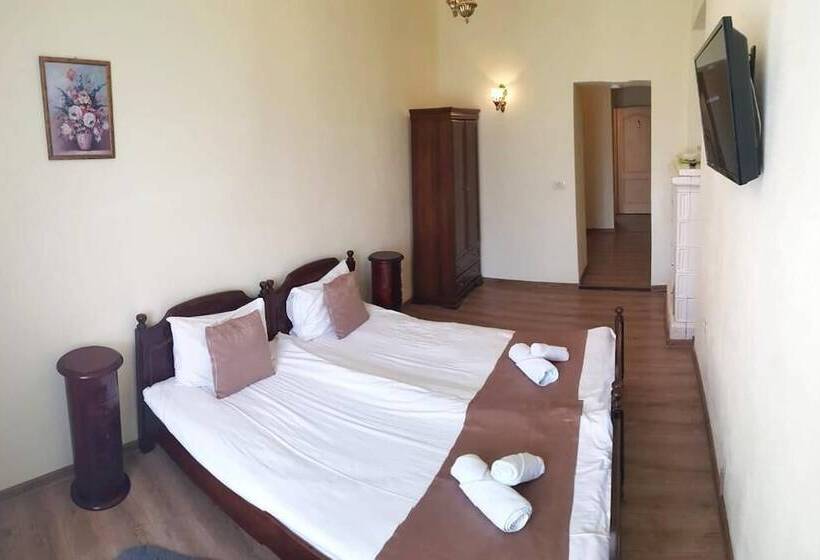 ペンション La Maisonnette