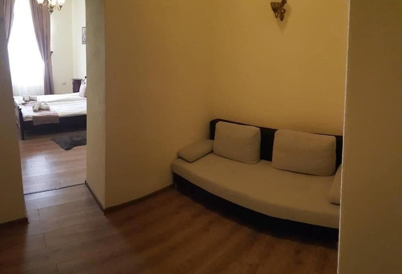 ペンション La Maisonnette