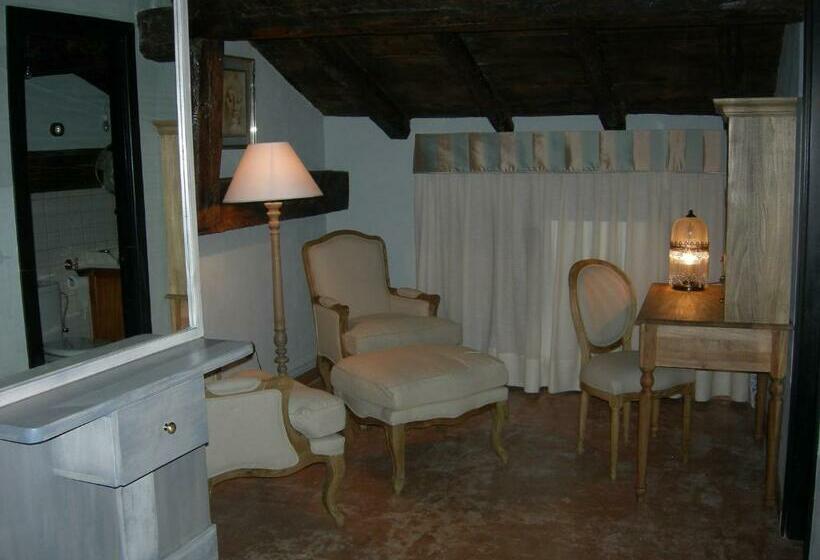 بنسيون Las Leyendas Del Jabal