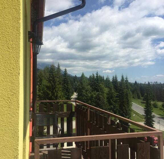 펜션 Penzión štrba