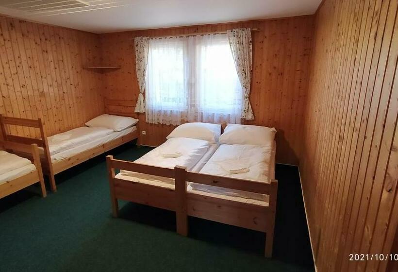 بنسيون Penzion U Rybníka