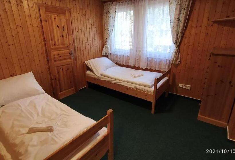 بنسيون Penzion U Rybníka