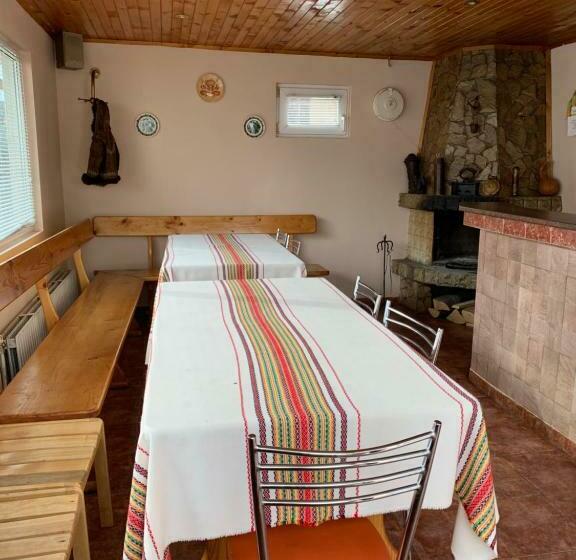 פנסיון Sunny House