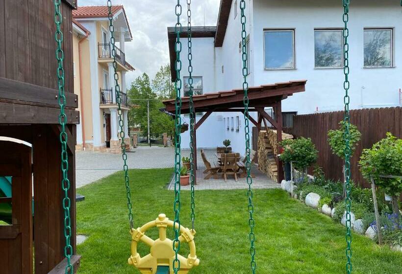 膳宿费 Villa Butterfly