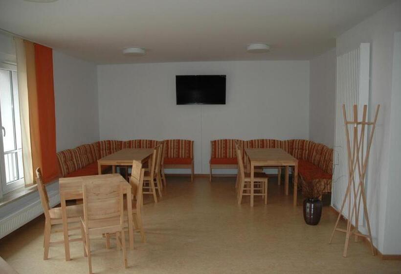 Sport Tourist Hostel Weißenfels