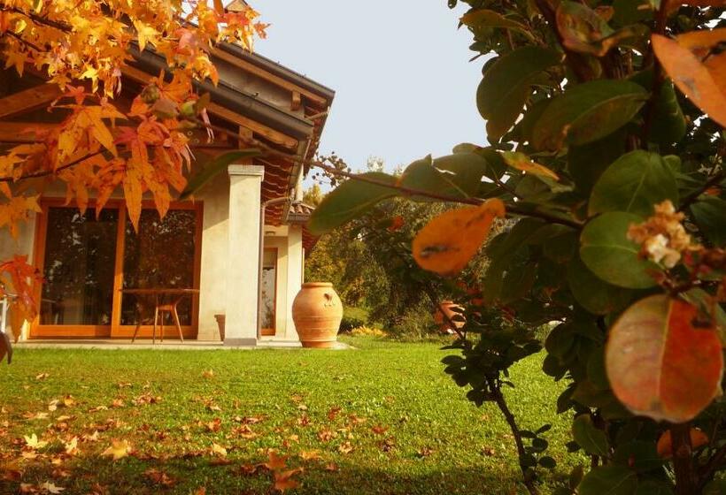 住宿加早餐  Al Chiarè