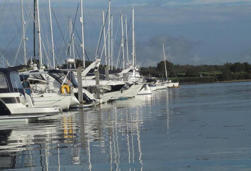 ベッドアンドブレックファースト Albertine