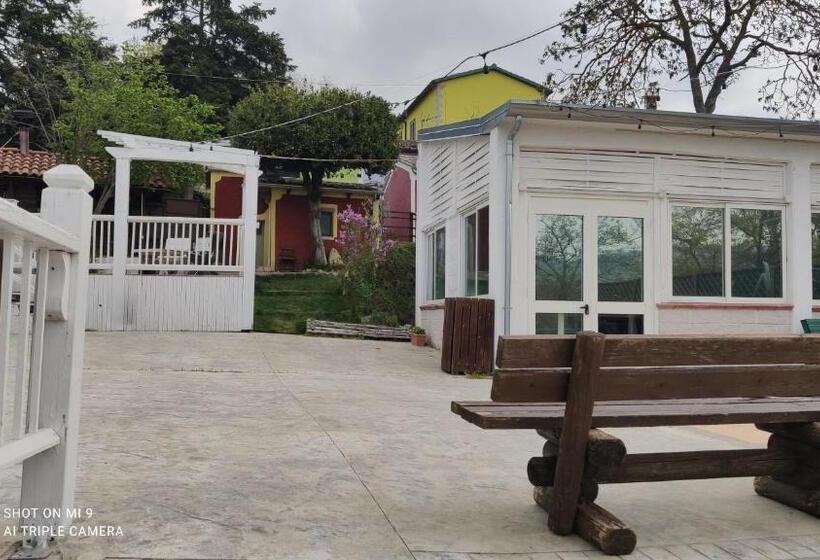 צימר Borgo Lamurese