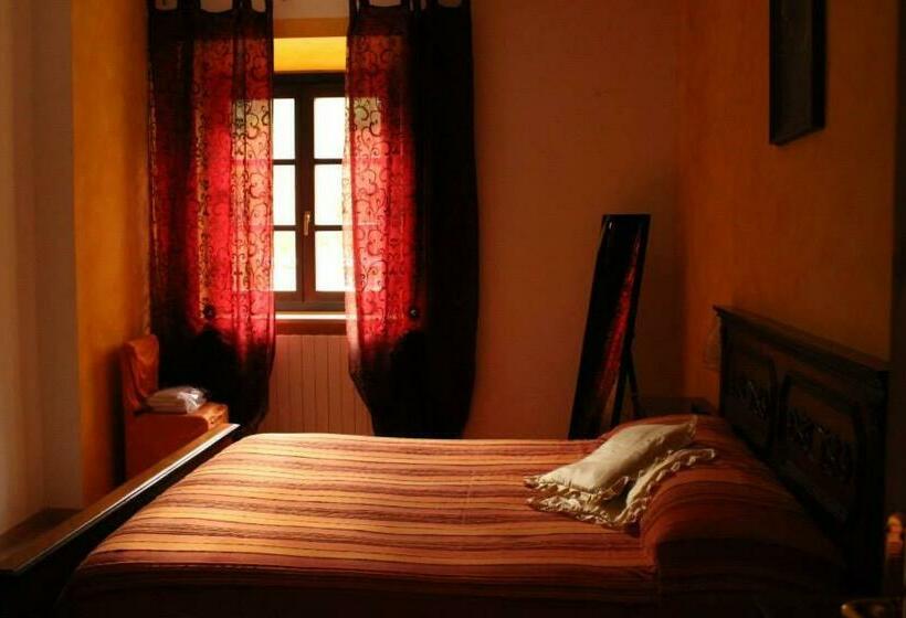 مبيت وإفطار Casa Radiosa