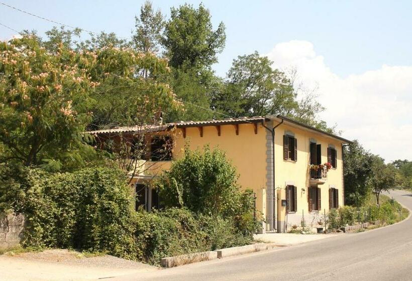 مبيت وإفطار Casa Radiosa