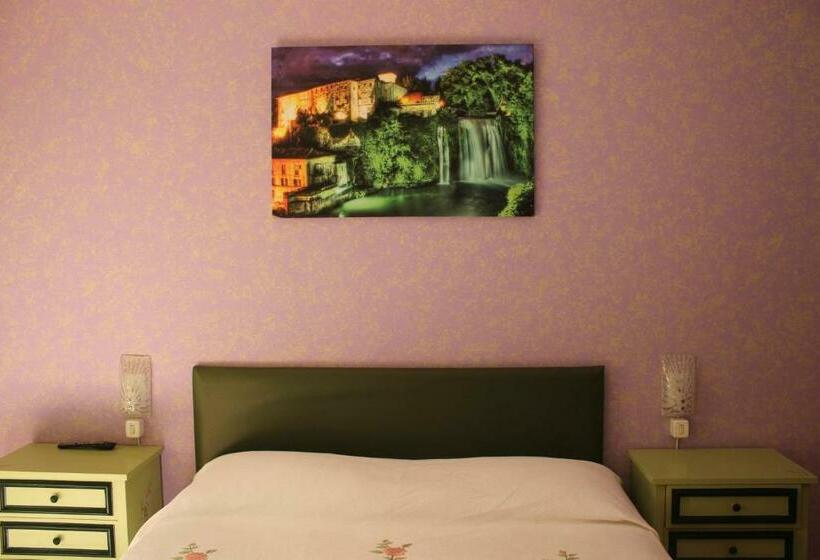 مبيت وإفطار Casa Radiosa