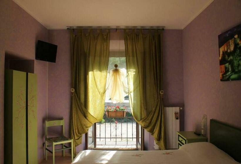 مبيت وإفطار Casa Radiosa